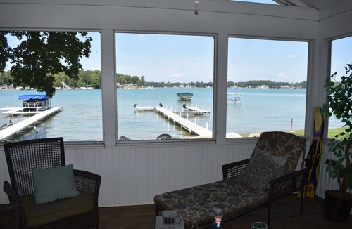 Cassopolis House | Nautical 5 Bedroom 5 Bathroom Home on Diamond Lake