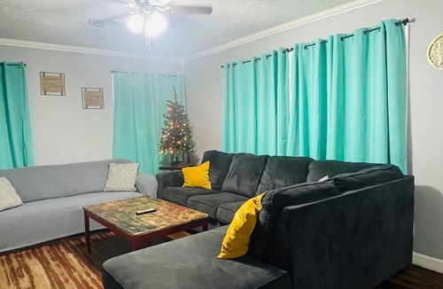 Westlake House | Near Casino's, Beach & Downtown Lake Charles!