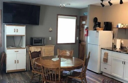 Honor Apartment | Near Sleeping Bear Dunes National Lakeshore Park!