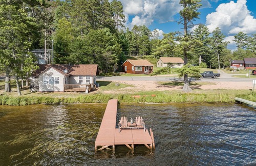 Three Lakes Cabin | Neat and Clean Cottage on Virgin Lake. Pier Included!