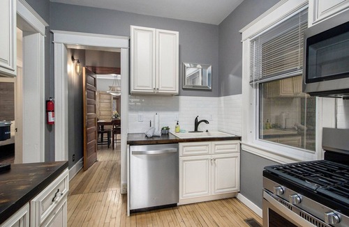 Central Business District Apartment | NEW 1st Floor Victorian Flat in Downtown Kalamazoo