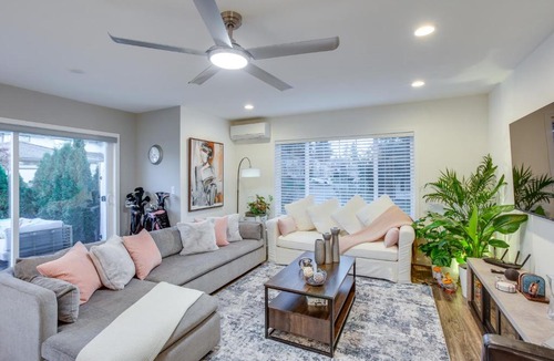Maple Valley House | Newly Built Maple Valley Vacation Rental w/Patio!