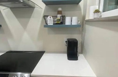 Tiffin Apartment | Newly remolded! Near Downtown DORA district!