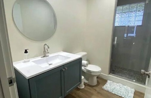 Tiffin Apartment | Newly remolded! Near Downtown DORA district!