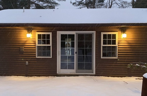 Tomahawk Cabin | Newly Renovated Cabin -dog friendly