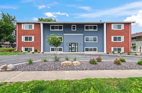 Springfield Apartment | Newly Renovated Unit in Central Spfld! #102