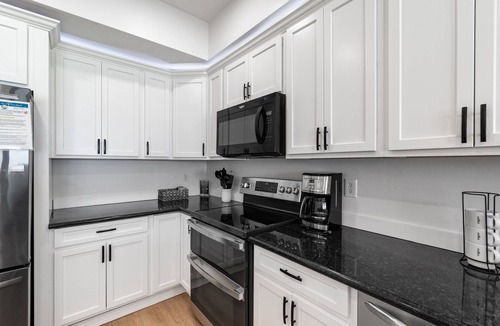 White Sands House | Newly Upgraded Gulf-Front Escape/Perfect for Creating Unforgettable Memories!