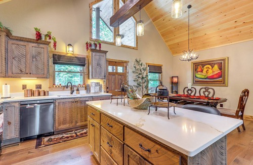 Ellijay Cabin | 'Next Stop Heaven' Game Room & Multiple Decks