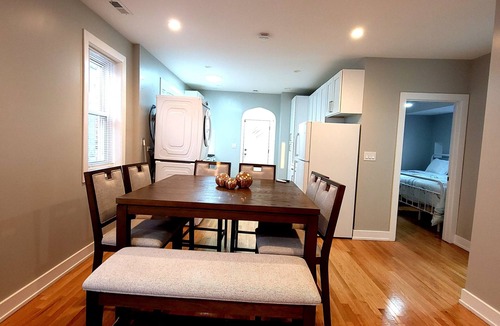 Calumet Heights Apartment | Nice 4-bedroom apartment near everything