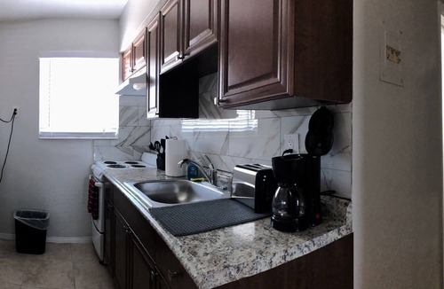 Dania Beach Apartment | Nice Studio Suite - Minutes from everything