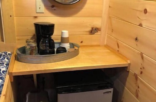 Old Fort Cabin | North Star Tiny Cabin 2 | Indigo Nature Retreat