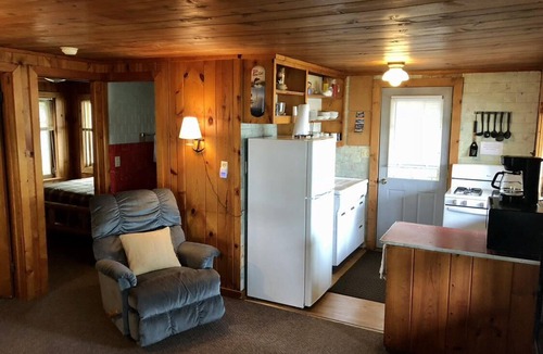 Alden Cabin | Northaire Resort Cabin 4