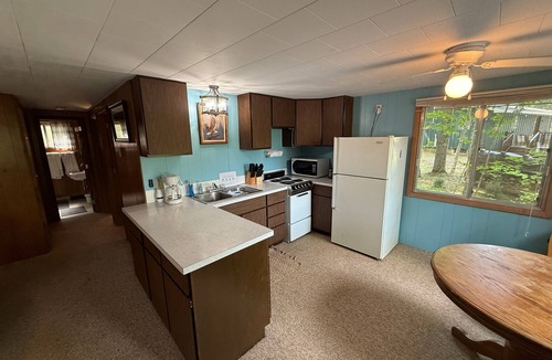Gleason Cabin | Northwoods Cabin Escape – Scenic Harrison Hills Views & Lakeside Firepit