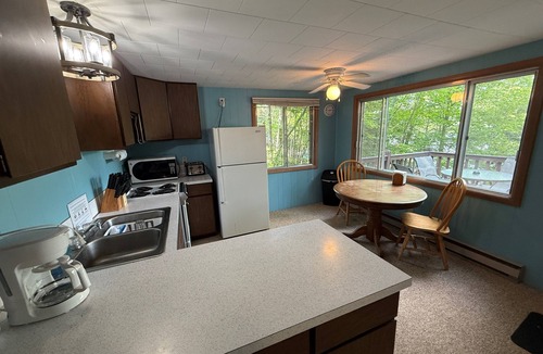 Gleason Cabin | Northwoods Cabin Escape – Scenic Harrison Hills Views & Lakeside Firepit