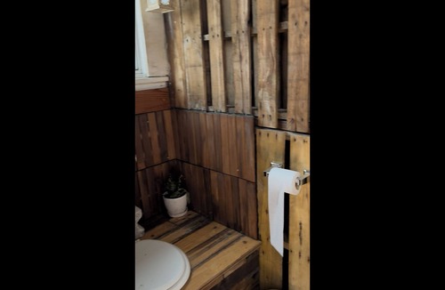 Broad Channel Cabin | NY Summer Escape — your off-grid garden on the bay
