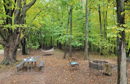 Grand Blanc RV Rental | OakHill a Peaceful Paradise!