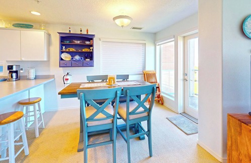 Seaside Condo | OCEAN FRONT: F5 - REFRESH: Seaside Vacation Homes, Inc Managed