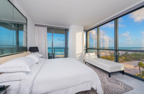 City Center Hotel | Oceanfront 2+Den/2.5 at W South Beach