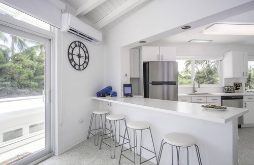 Islamorada House | Oceanfront 2 Homes | Private Beach & Pool | 3 Acre