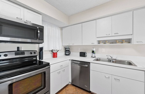 Satellite Beach Condo | Oceanfront Condo w/Balcony & Direct Beach Access, Unit 227