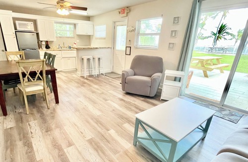 Tavernier House | Oceanfront Estate w/Dock & Boat Ramp | Kayaks | Millionaire’s Row