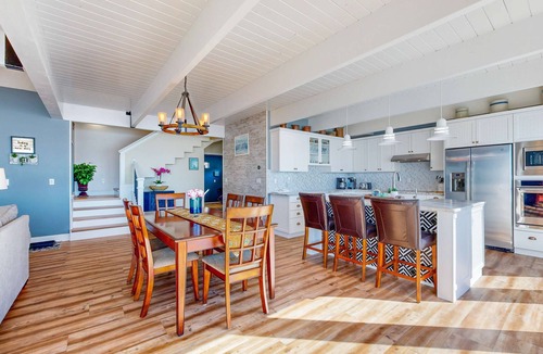 South Beach House | Oceanfront Home with Private Hot Tub, Deck Grill & Uninterrupted Pacific Views