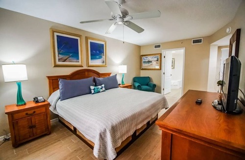 Cocoa Beach Resort | Oceanfront resort on Cocoa Beach - Spacious 2-bedroom, 2 bath Oceanview unit
