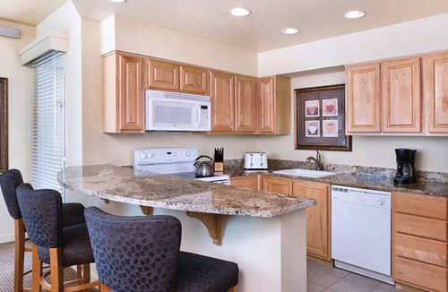 Seaside Resort | Oceanfront Seaside Beach Condo 2 Bedroom/2 Bathroom Sleeps 6