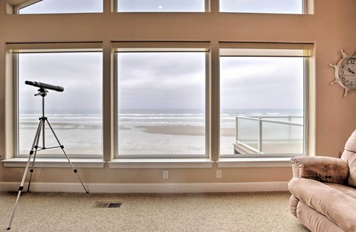 South Beach House | Oceanfront South Beach Home w/Hot Tub & Sauna