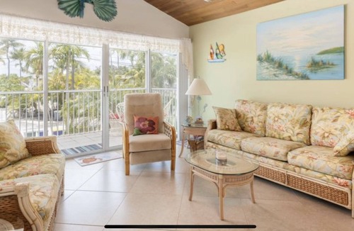 Lower Matecumbe Key House | Oceanside townhome 2/2 with boat ramp and dockage