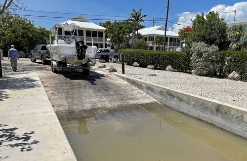 Lower Matecumbe Key House | Oceanside townhome 2/2 with boat ramp and dockage