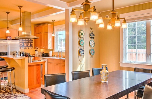 Ocean Park House | OCEANVIEW, Game Room, Pets Ok, Fenced Yard (1303B)