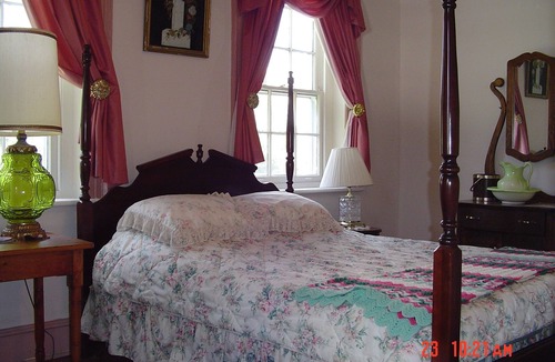 St. Martinville Hotel | Old Castillo Hotel; Re-opening Fall 2026-Sleeps 18