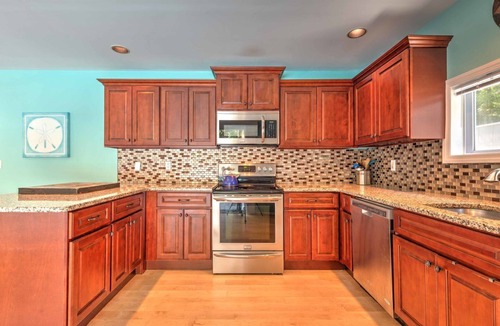 Clearwater Beach House | Open Plan, Summery Furnishings, Spacious Deck with Patio Furniture, Access.