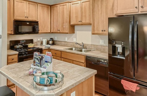 Oregon City House | Oregon Jade Lodging: Monthly Rental 3 Br, No Tax