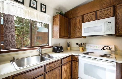 Carnelian Bay Cabin | Ota Cabin, 4BD/3BA