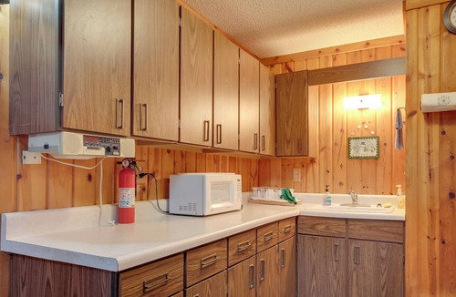 Stambaugh Cottage | Outdoor Lover's Paradise: Slopeslide Cabin!