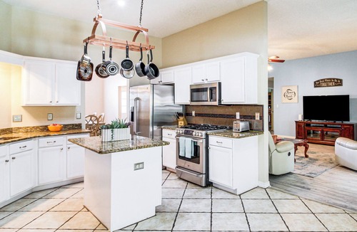 Ono Island House | Outdoor Oasis: Group Getaway in Pensacola!