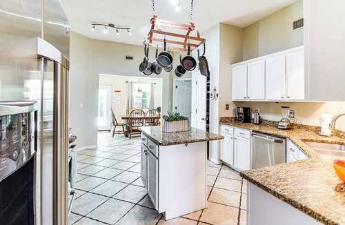 Ono Island House | Outdoor Oasis: Group Getaway in Pensacola!