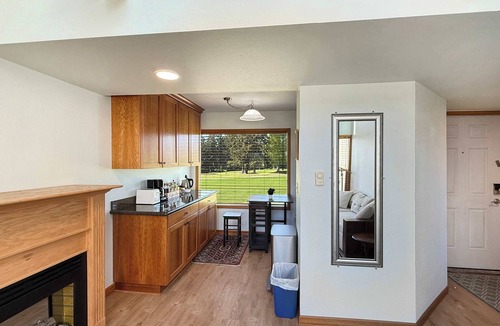Sequim Apartment | Overlooks Golf Course, Mountain View, Fireplace