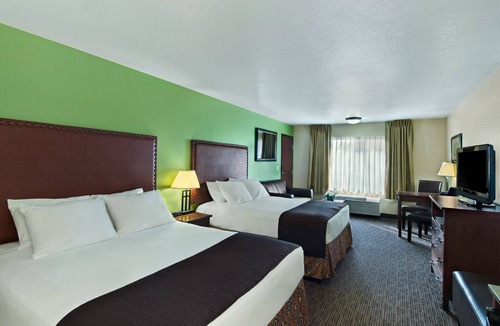 Hermiston Hotel | Oxford Suites Hermiston