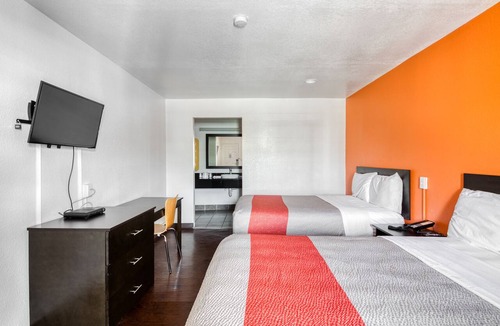 Broadmoor Hotel | OYO Hotel Baton Rouge East I-12 Louisiana