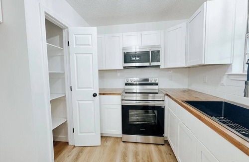 Milton House | Pace Home-Away-From-Home, Fully Renovated 3/2, Near Whiting Field. A+ Location!