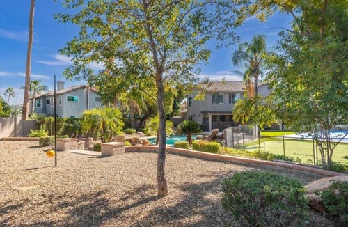 Paradise Valley Village Villa | Palm Tree ParadiseSportcourtPutting GreenTetherballGame RoomHeated PoolSpa