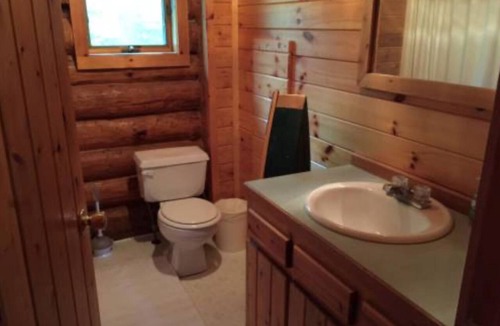 Drummond Cabin | Papins Resort Cabin #7