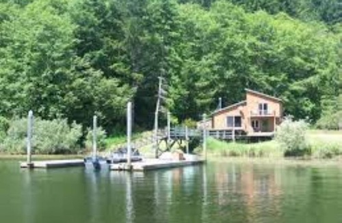 Lakeside Cabin | Paradise Cabin on Tenmile Lake
