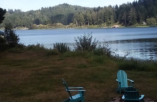 Lakeside Cabin | Paradise Cabin on Tenmile Lake