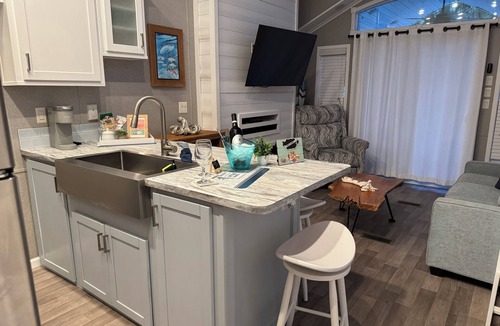 Key Largo Cottage | Paradise Cottage Waterfront Getaway