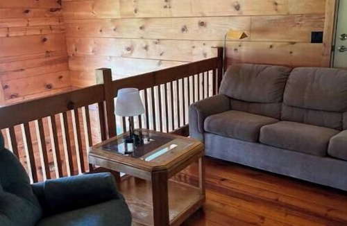 Crivitz Cabin | Park and Relax
