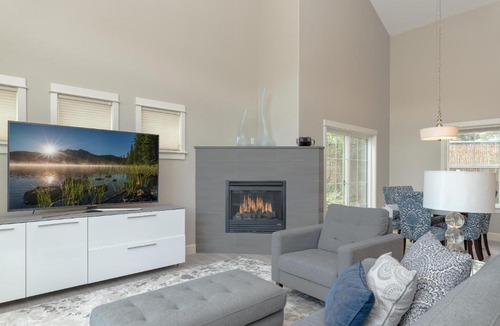 Mountain View District House | Parkview